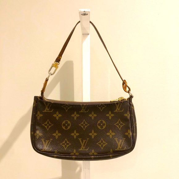 Louis Vuitton Handbags - Authentic LV pochette